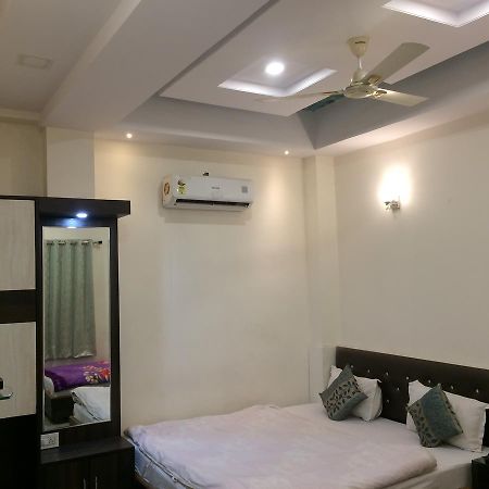 Hotel Raj Vilas Udaipur Ngoại thất bức ảnh