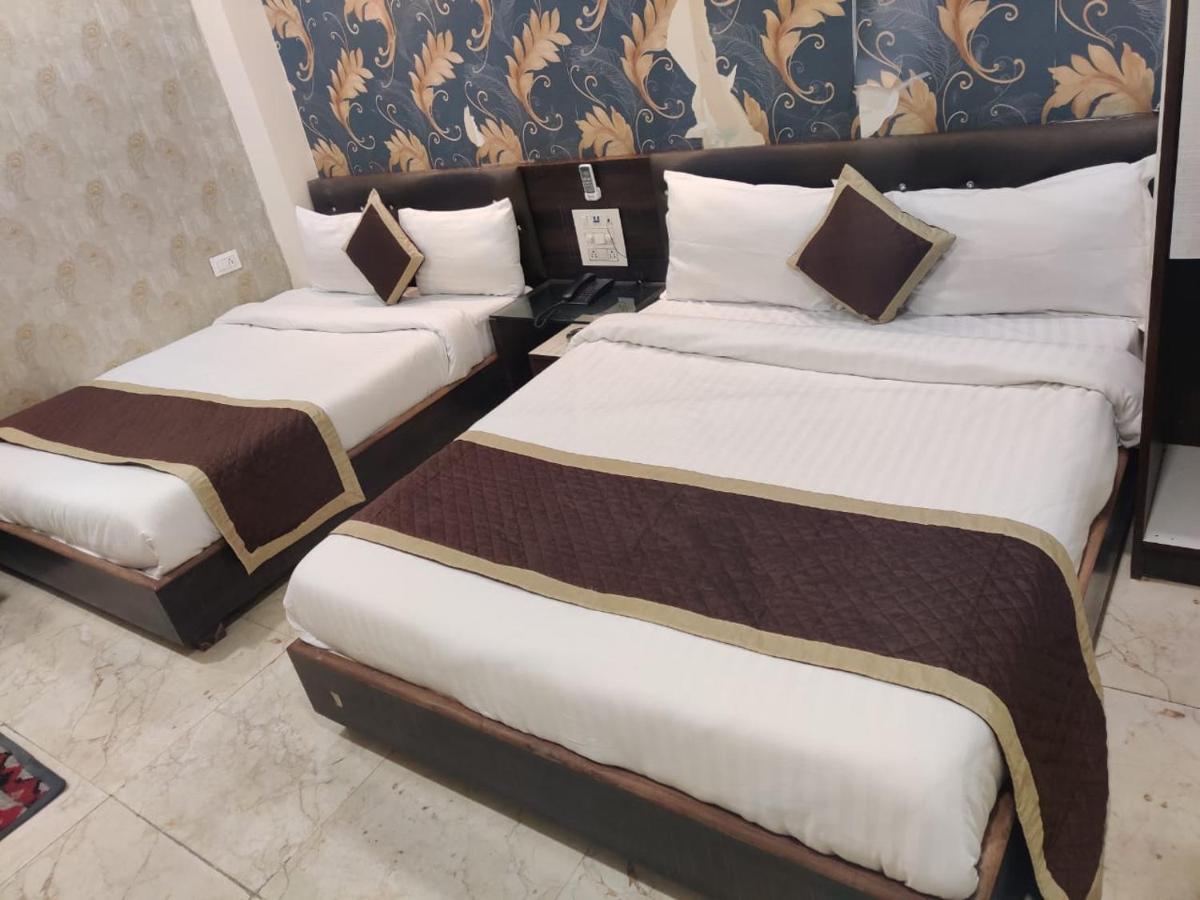 Hotel Raj Vilas Udaipur Ngoại thất bức ảnh