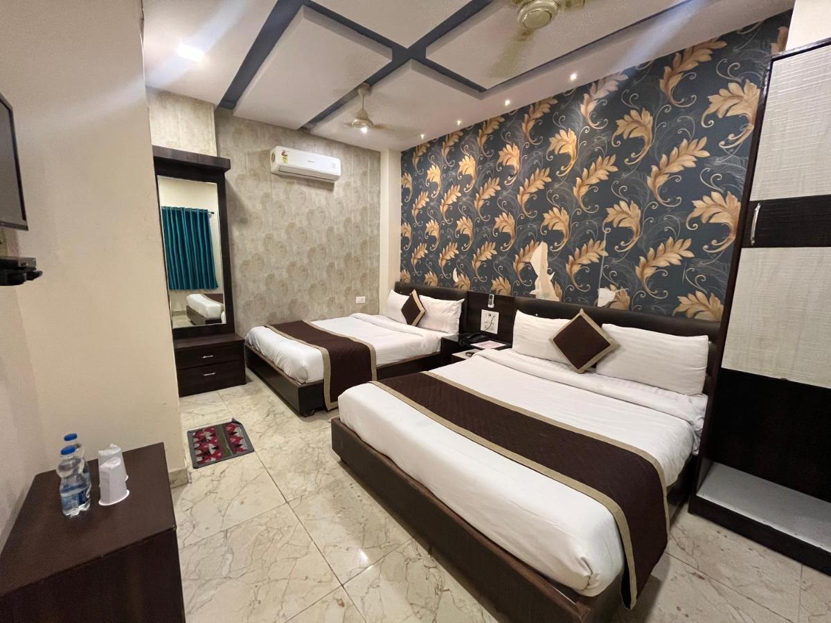 Hotel Raj Vilas Udaipur Ngoại thất bức ảnh