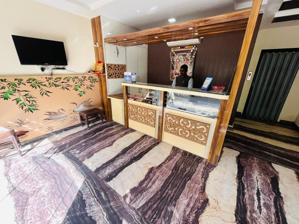 Hotel Raj Vilas Udaipur Ngoại thất bức ảnh
