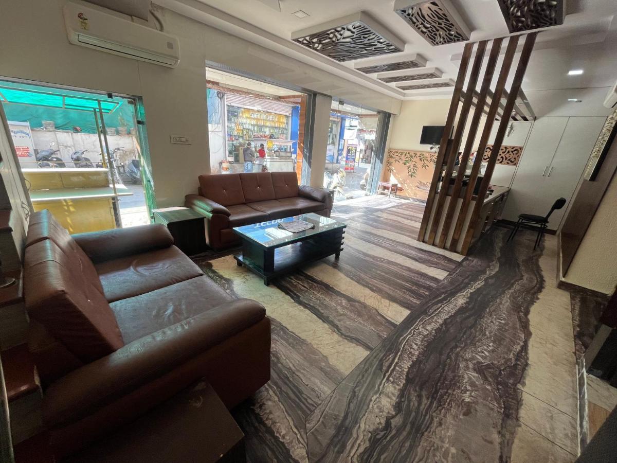 Hotel Raj Vilas Udaipur Ngoại thất bức ảnh