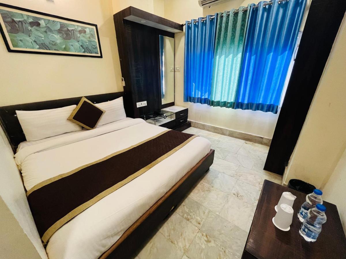 Hotel Raj Vilas Udaipur Ngoại thất bức ảnh