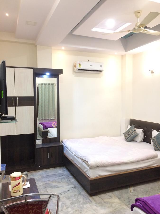Hotel Raj Vilas Udaipur Ngoại thất bức ảnh