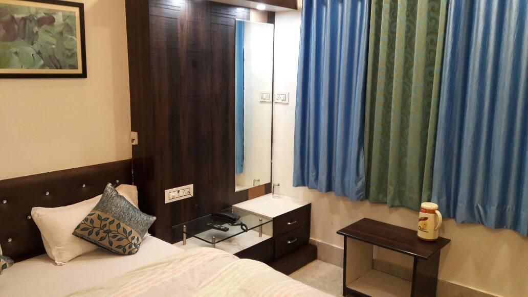Hotel Raj Vilas Udaipur Ngoại thất bức ảnh