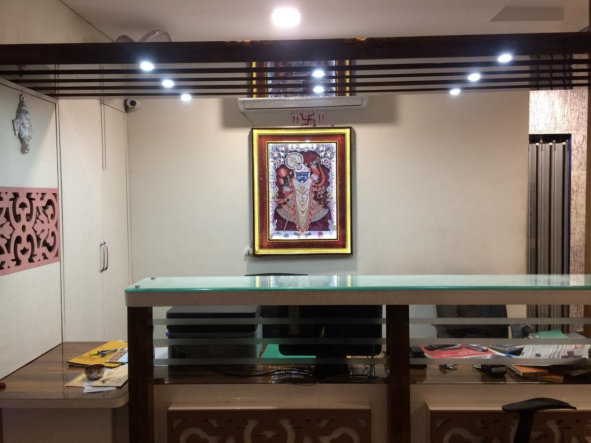 Hotel Raj Vilas Udaipur Ngoại thất bức ảnh